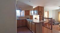 Kitchen - 16 square meters of property in Theresapark