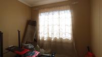 Bed Room 1 - 7 square meters of property in Klerksoord