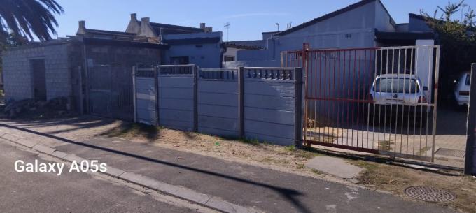 2 Bedroom House for Sale For Sale in Kraaifontein - MR682950