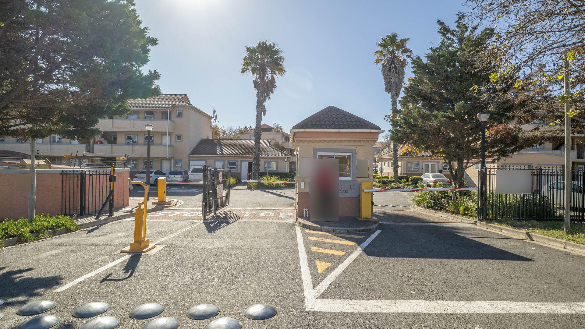 Front View of property in Pinelands