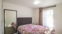 Main Bedroom of property in Pinelands