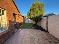 3 Bedroom 2 Bathroom Simplex for Sale for sale in Bergbron