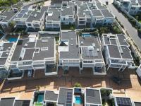  of property in Bloubergstrand