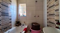 Bathroom 1 - 5 square meters of property in Chloorkop