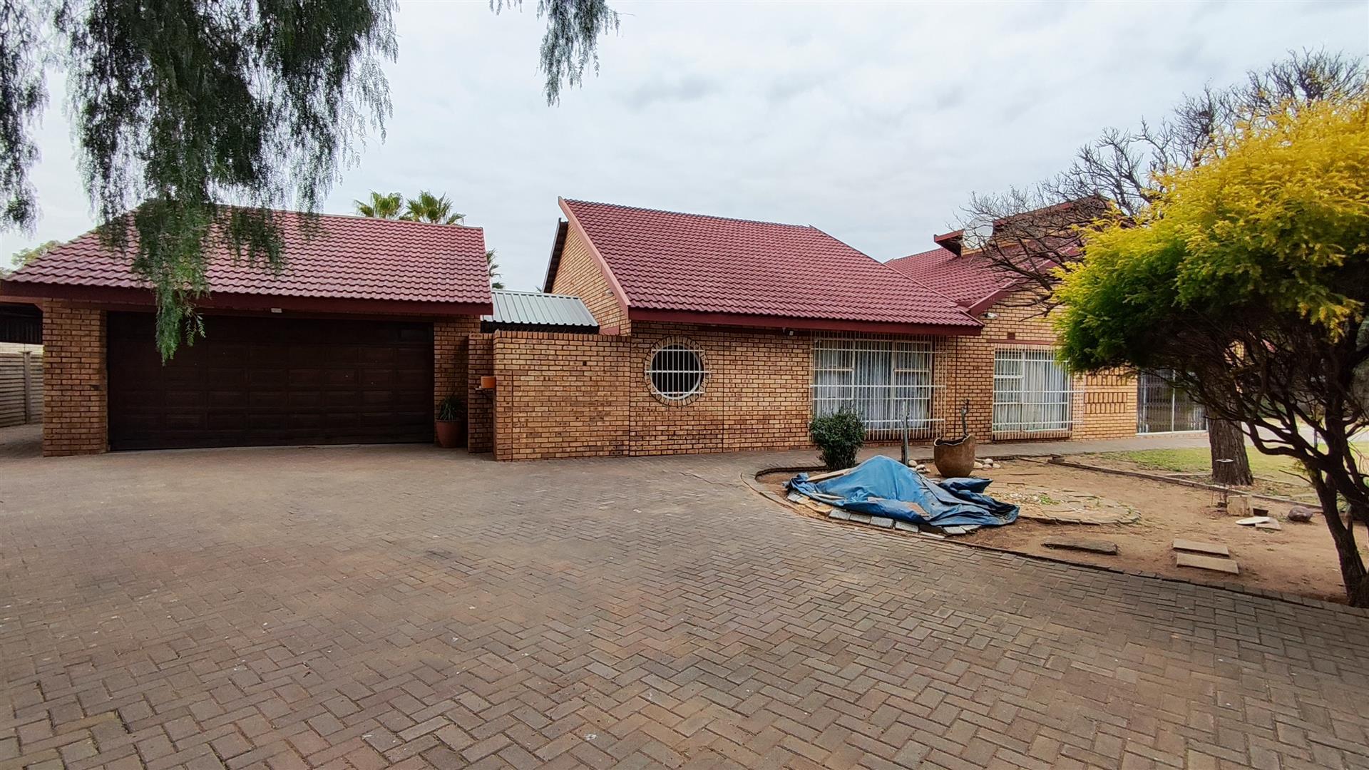 Front View of property in Homelands AH