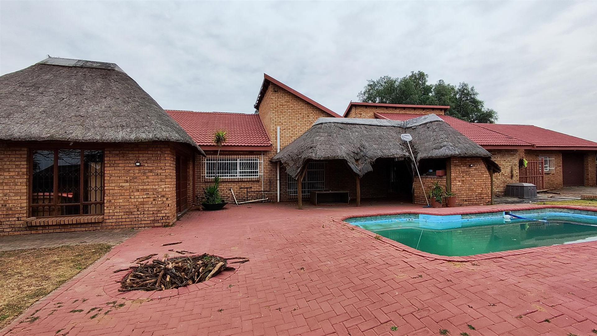 Backyard of property in Homelands AH