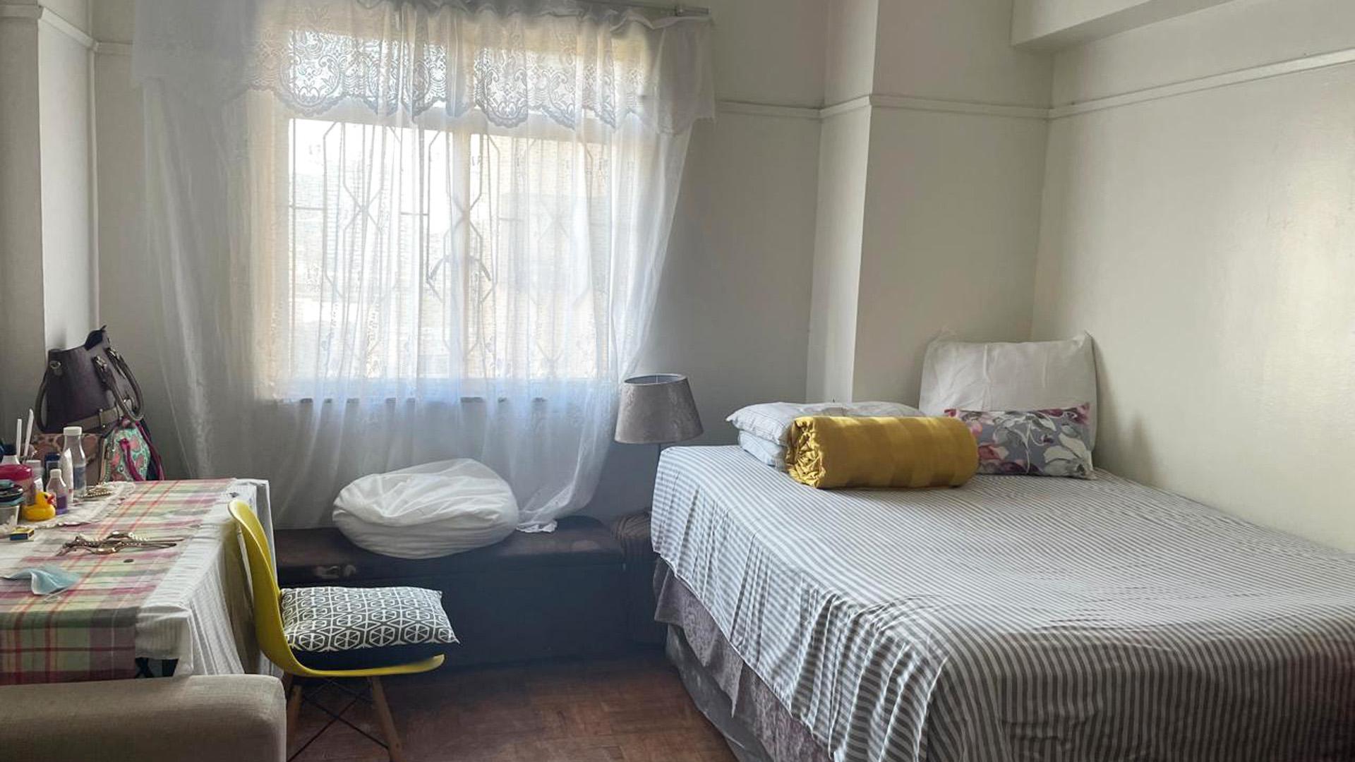 Lounges of property in Johannesburg Central