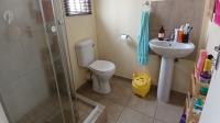 Bathroom 1 of property in Freedom Park