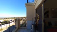 Balcony - 17 square meters of property in Carlswold A.H.
