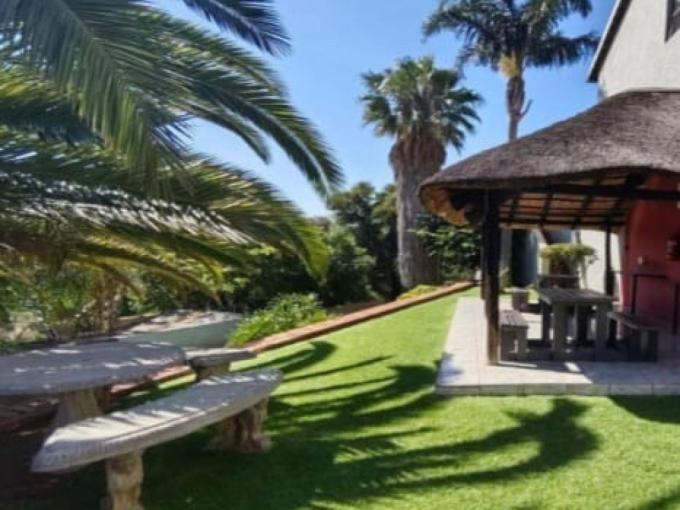 3 Bedroom Simplex for Sale For Sale in Ridgeway - MR683200
