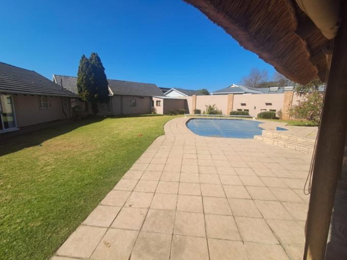 House for Sale For Sale in Alberton - MR683208