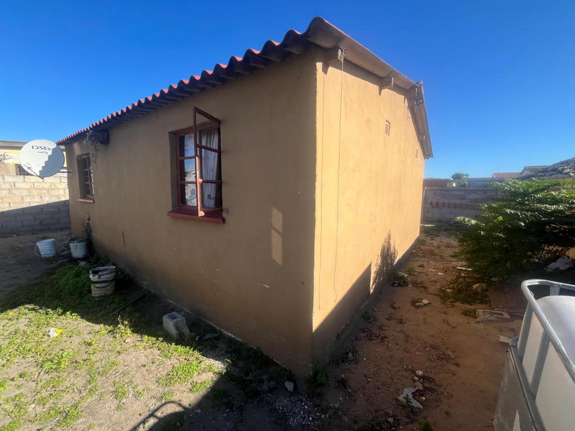 Backyard of property in KwaZakhele