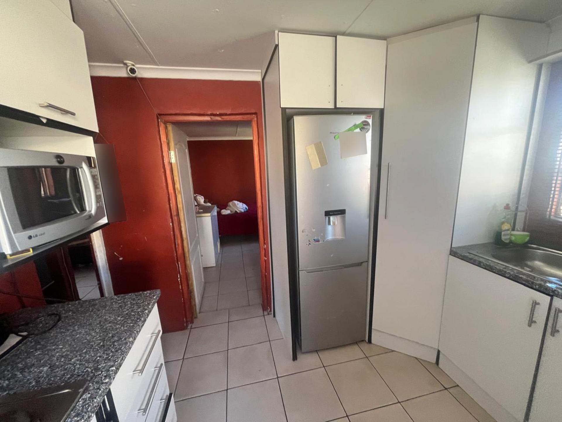 Kitchen of property in KwaZakhele