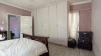 Bed Room 1 - 18 square meters of property in Silverton