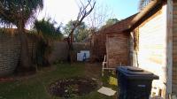 Backyard of property in Silverton