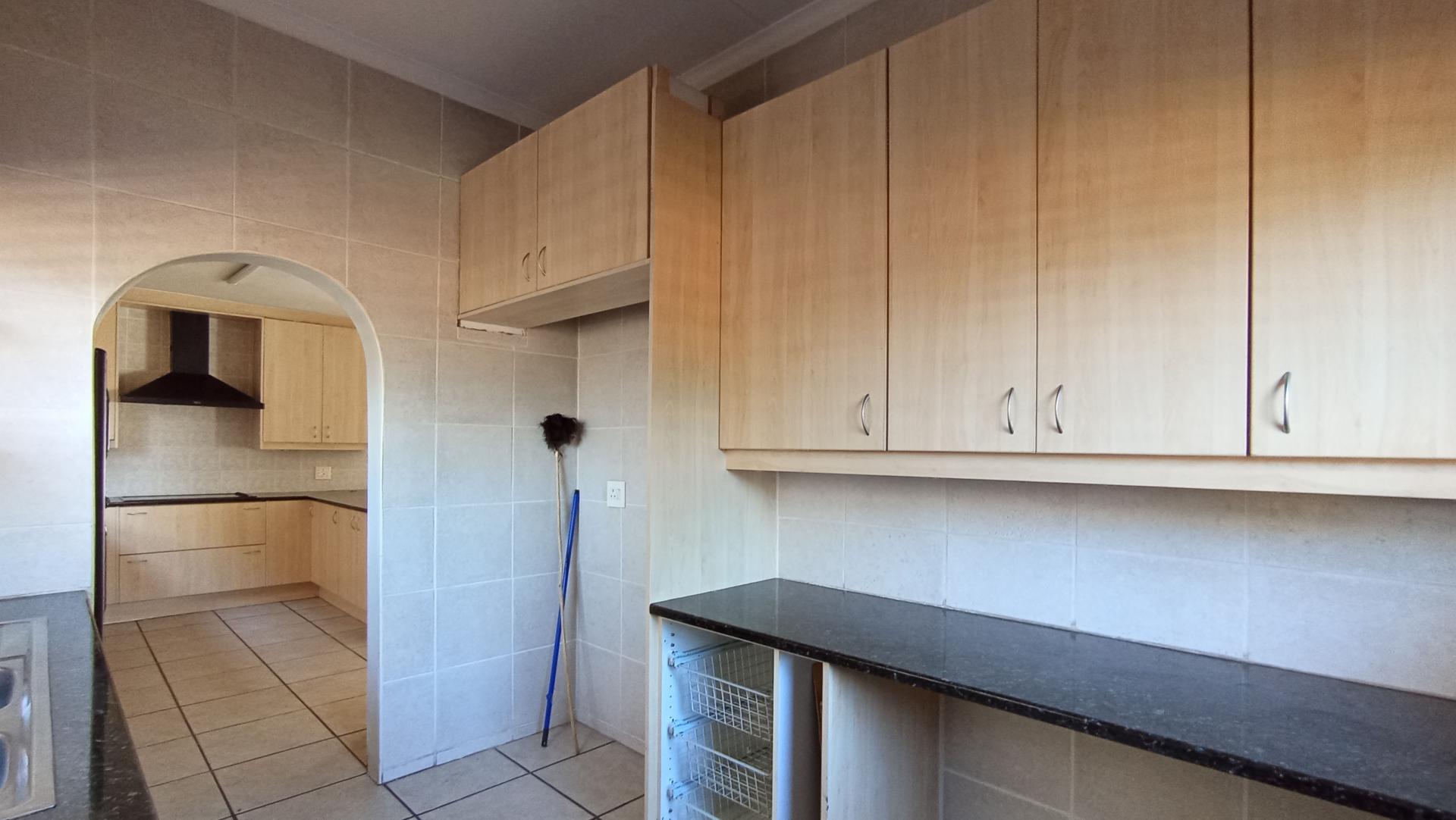 Scullery - 8 square meters of property in Eden Glen