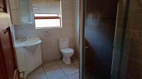 Bathroom 1 of property in Eden Glen