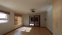Main Bedroom - 33 square meters of property in Eden Glen
