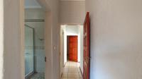 Bed Room 2 - 18 square meters of property in Eden Glen