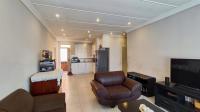 Lounges - 26 square meters of property in Vereeniging