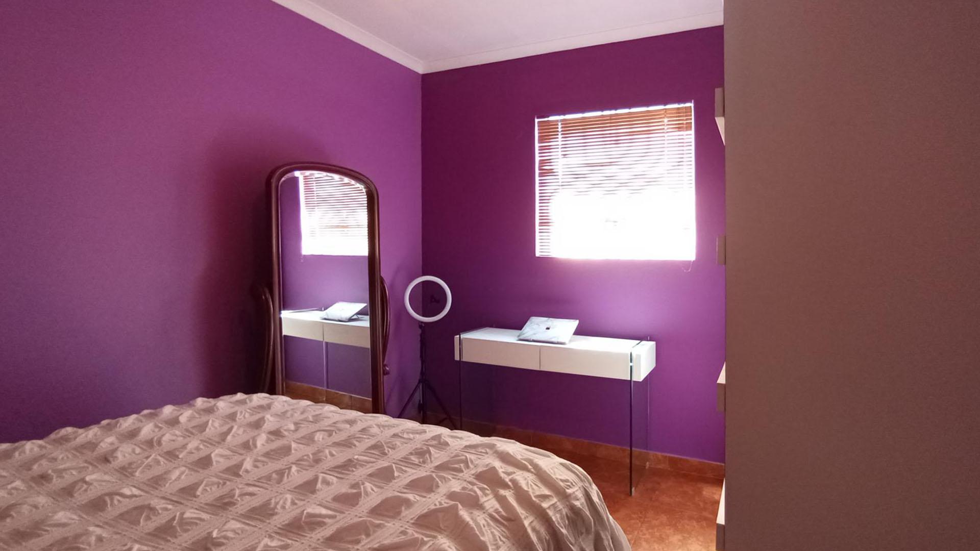 Bed Room 1 - 12 square meters of property in Riverside View