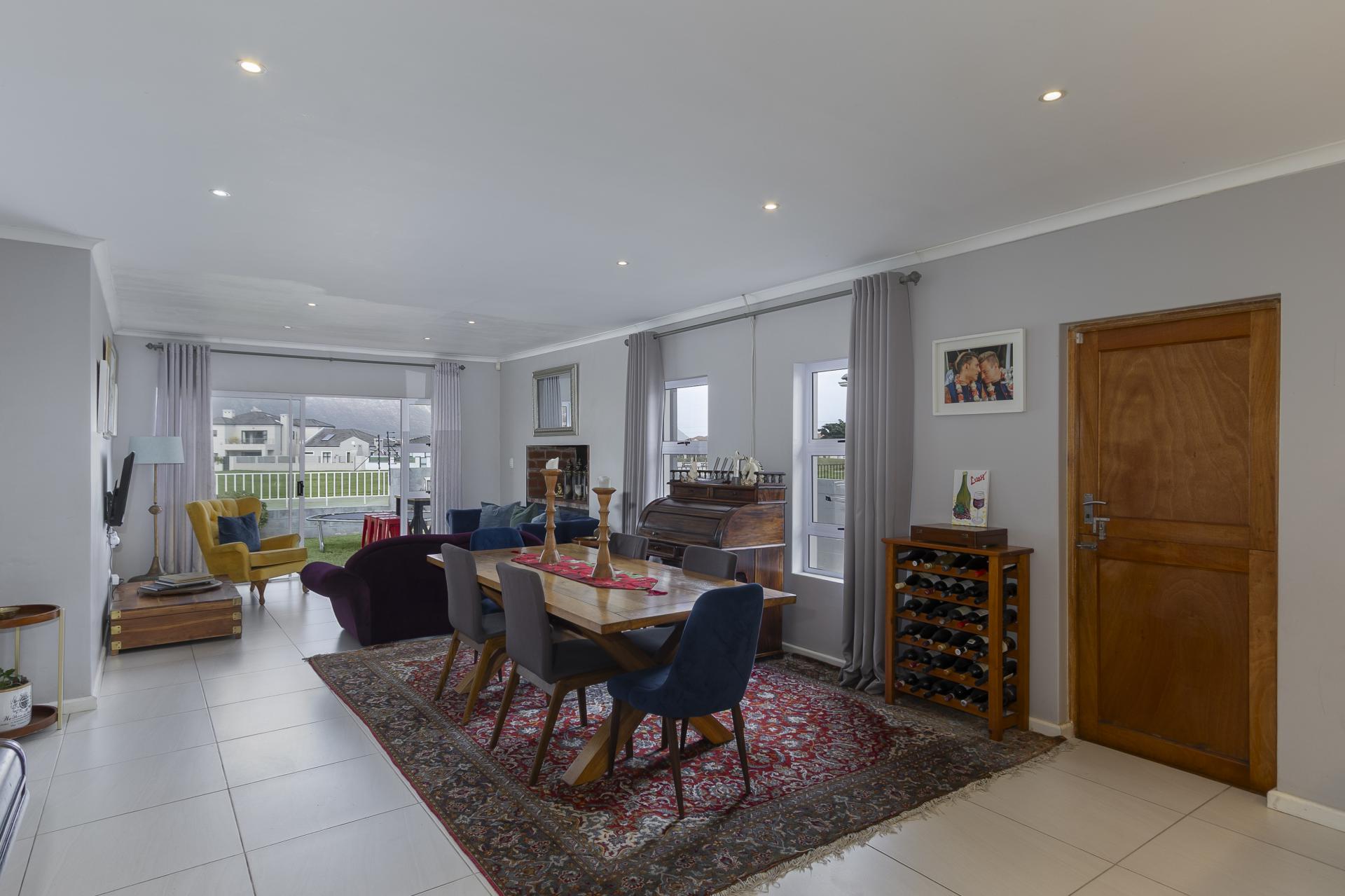  of property in Gordons Bay