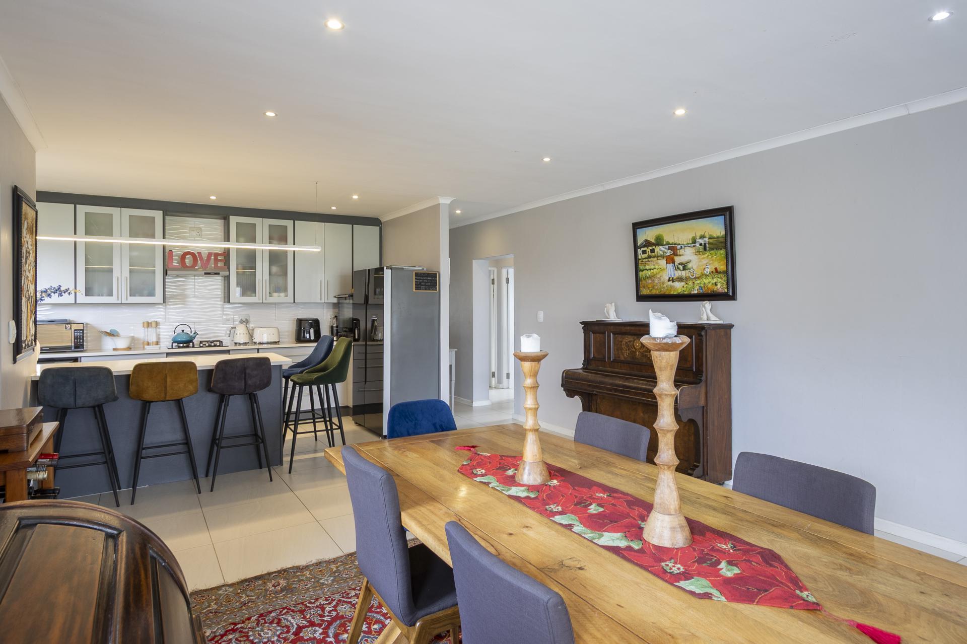  of property in Gordons Bay