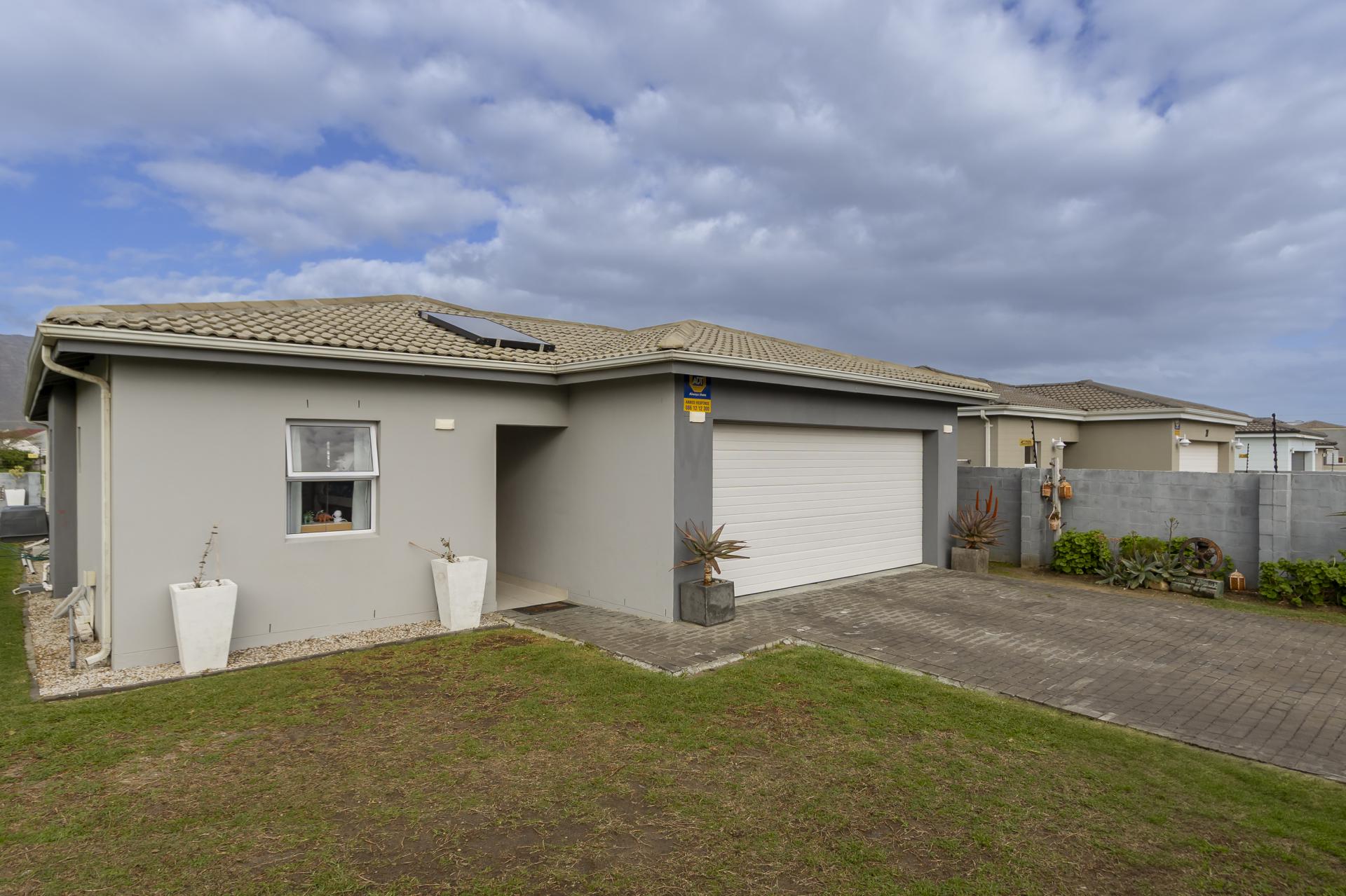  of property in Gordons Bay