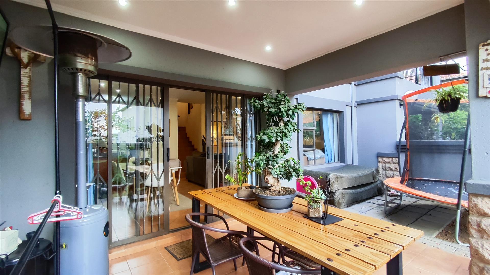 Patio - 11 square meters of property in Benoni