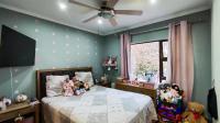 Bed Room 1 - 16 square meters of property in Benoni
