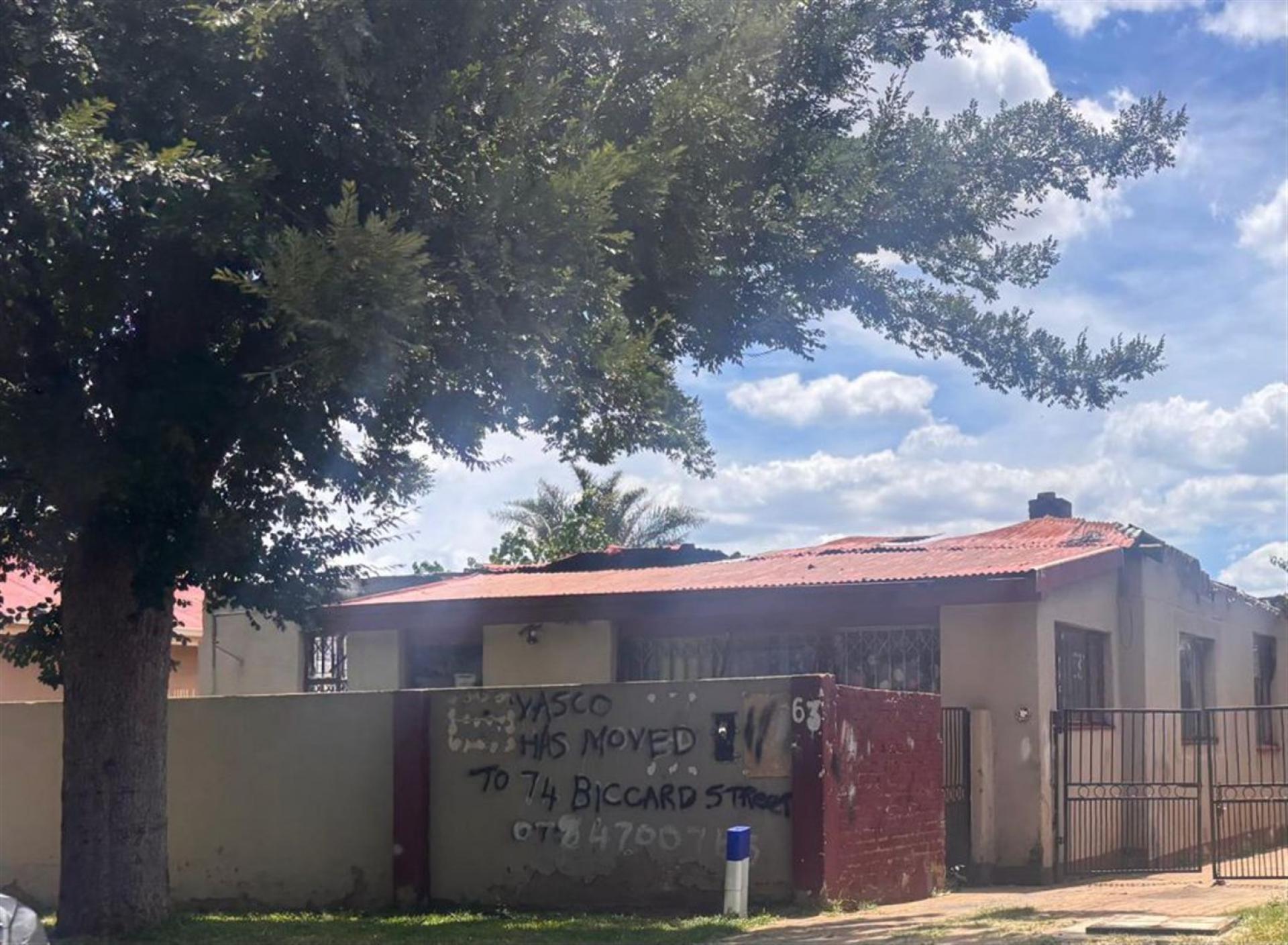 Front View of property in Forest Hill - JHB
