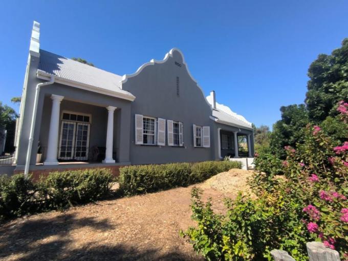 4 Bedroom House to Rent in Oudtshoorn - Property to rent - MR683273