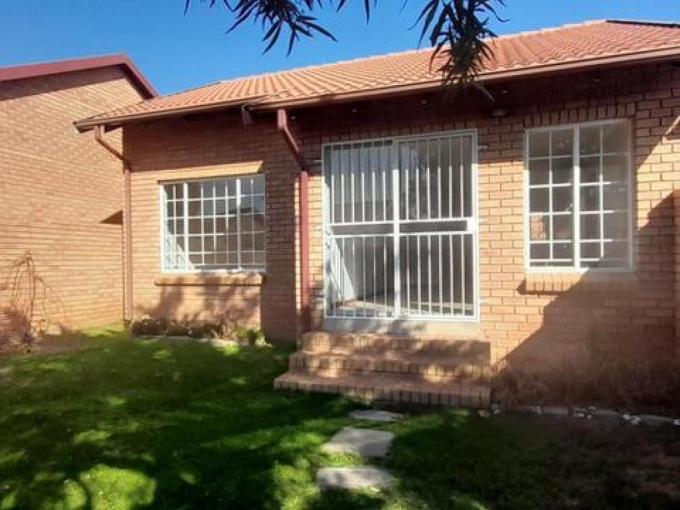 2 Bedroom Simplex to Rent in The Reeds - Property to rent - MR683277