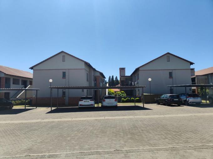 3 Bedroom Apartment for Sale For Sale in Waterval East - MR683292