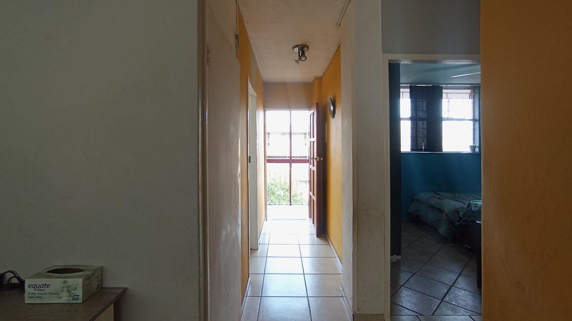 Spaces - 8 square meters of property in Wonderboom South