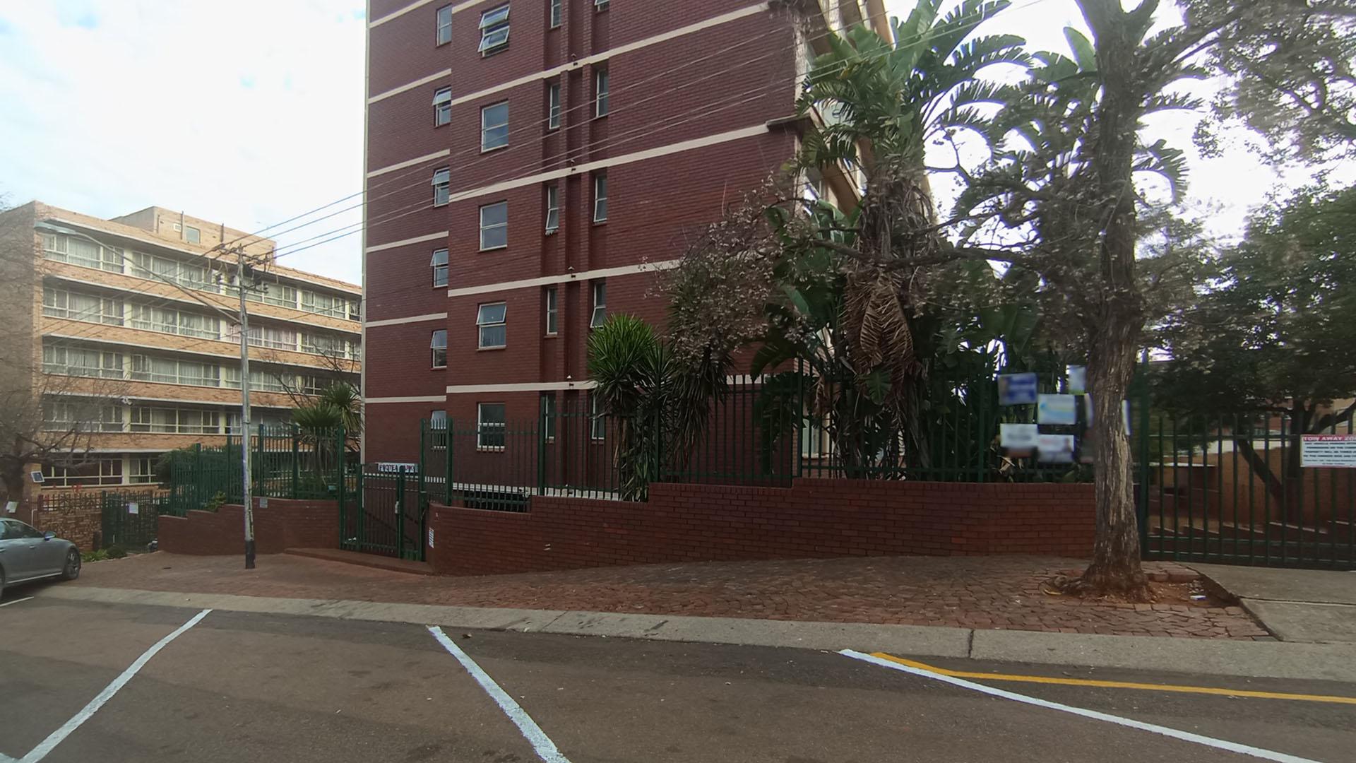 Front View of property in Wonderboom South