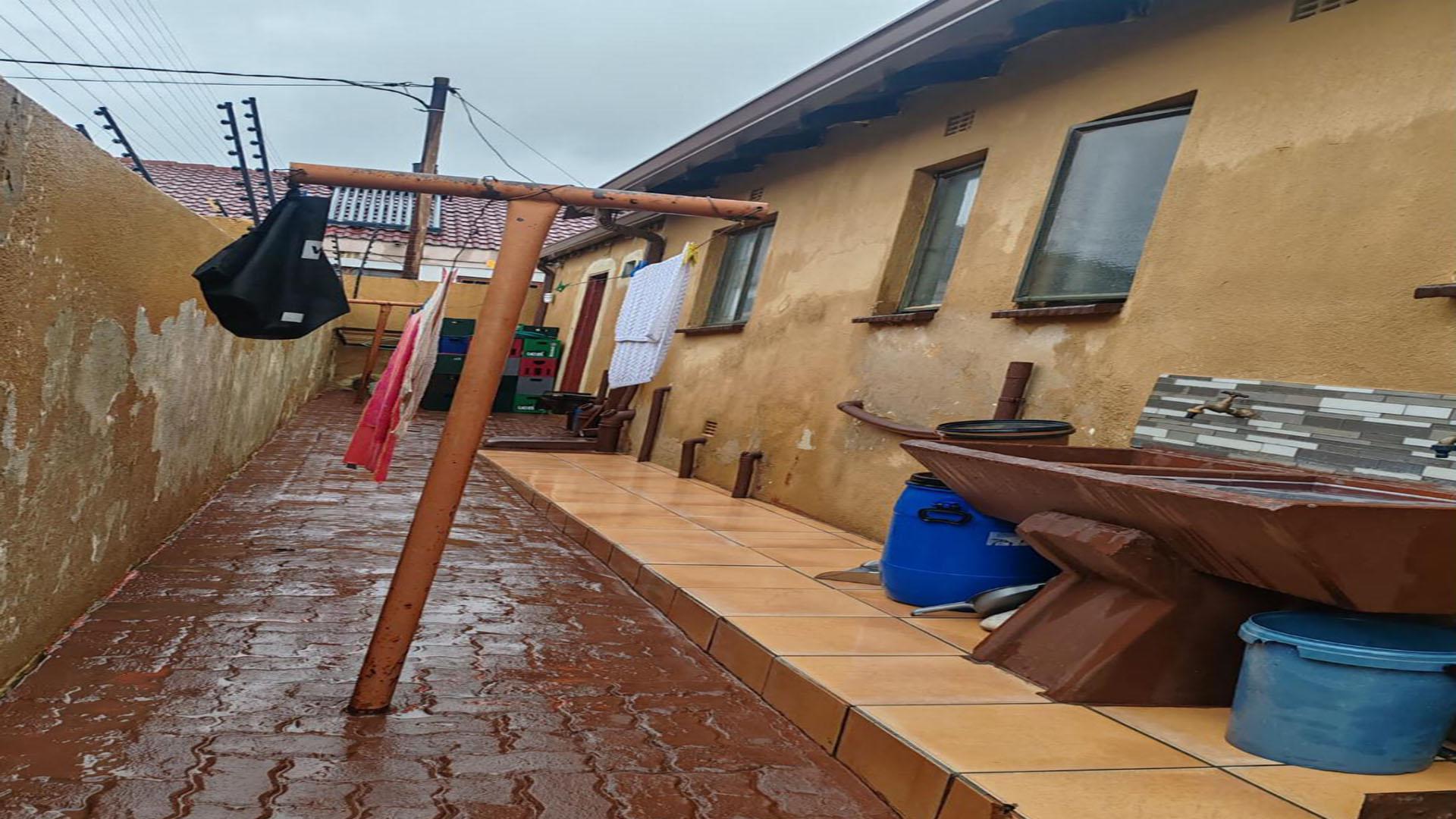 Spaces of property in Ebony Park