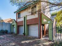  of property in Lynnwood Glen