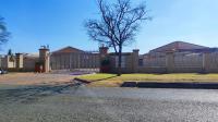 Front View of property in Arcon Park