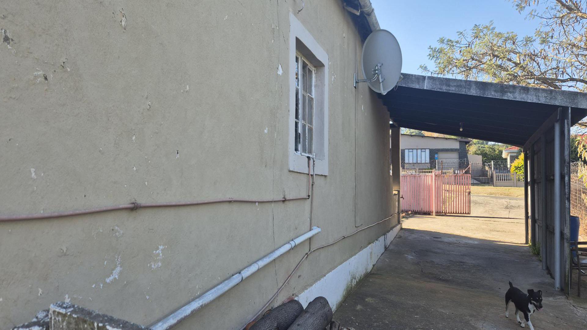 Carport  of property in Glencoe