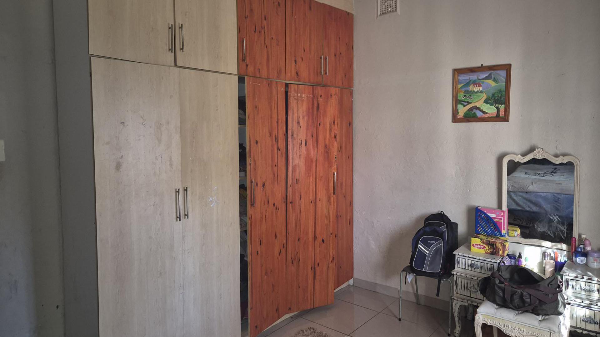 Bed Room 3 of property in Glencoe