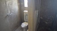 Bathroom 2 of property in Glencoe