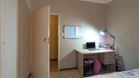 Bed Room 2 - 11 square meters of property in Moreletapark