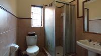 Main Bathroom - 5 square meters of property in Moreletapark