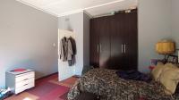 Bed Room 1 - 20 square meters of property in Waterkloof