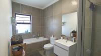 Main Bathroom - 8 square meters of property in Ballitoville