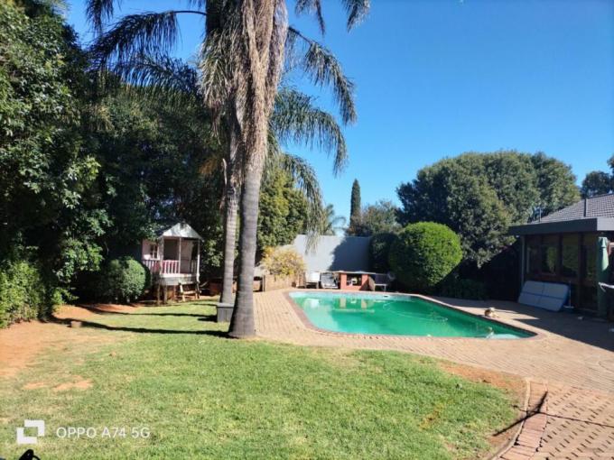 3 Bedroom House for Sale For Sale in Harmelia - MR683449