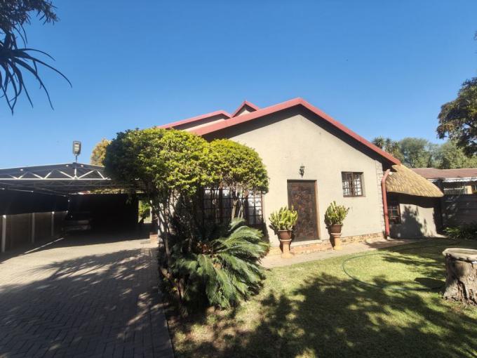 4 Bedroom House for Sale For Sale in Rustenburg - MR683465