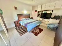  of property in Mondeor
