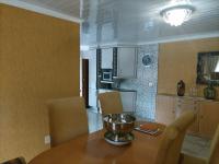  of property in Bendor